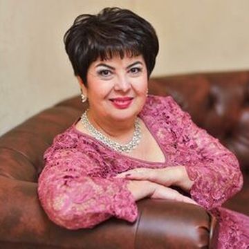Елена Деменникова
